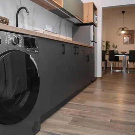 Apartment Apartment Green