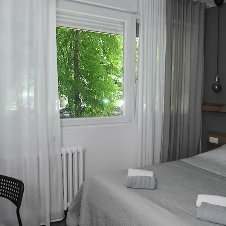Apartment Green Daire Belgrad