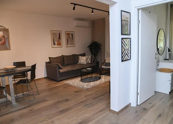 Apartman Apartment Green *